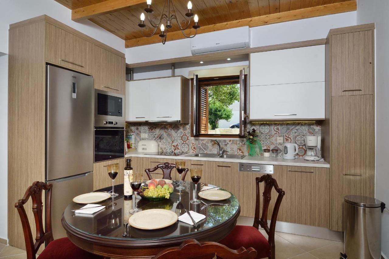 Anna 'S House - Garden Cottage In กิสเซมอส ภายนอก รูปภาพ