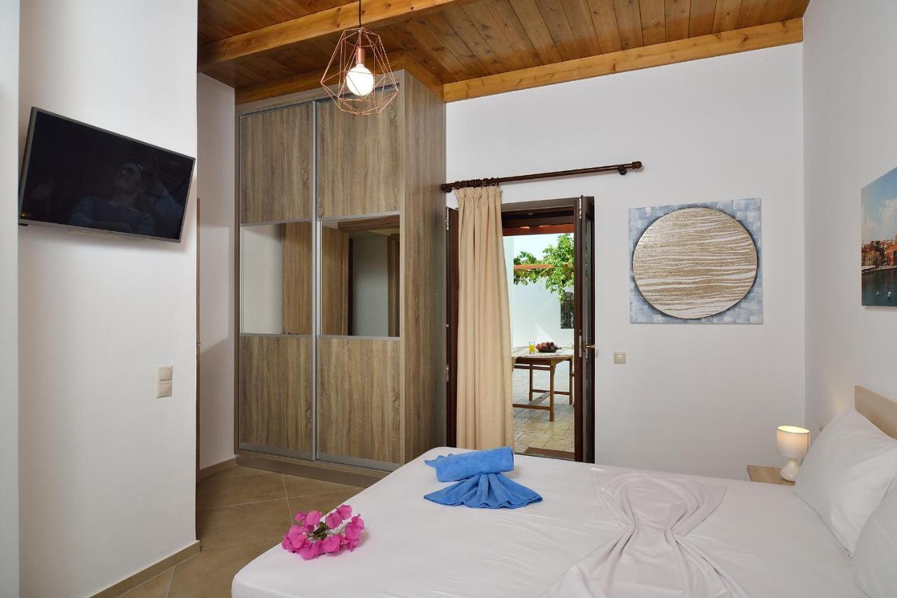 Anna 'S House - Garden Cottage In กิสเซมอส ภายนอก รูปภาพ