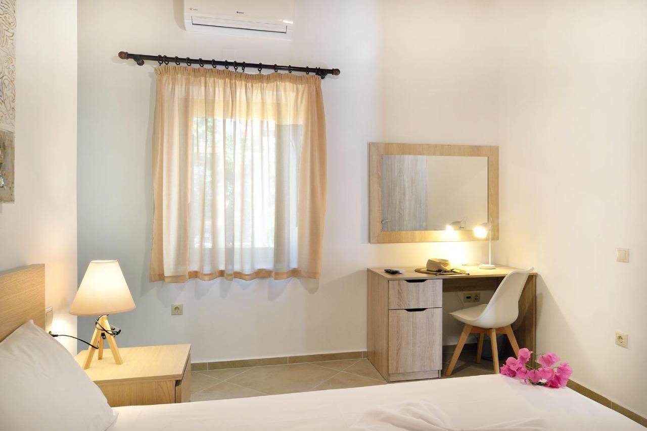 Anna 'S House - Garden Cottage In กิสเซมอส ภายนอก รูปภาพ